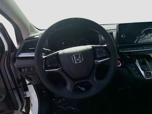 New 2026 Honda Odyssey Touring image 10