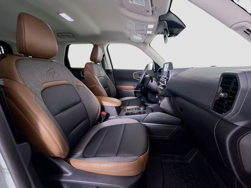 Used 2024 Ford Bronco Sport Outer Banks w/ Tech Package image 25