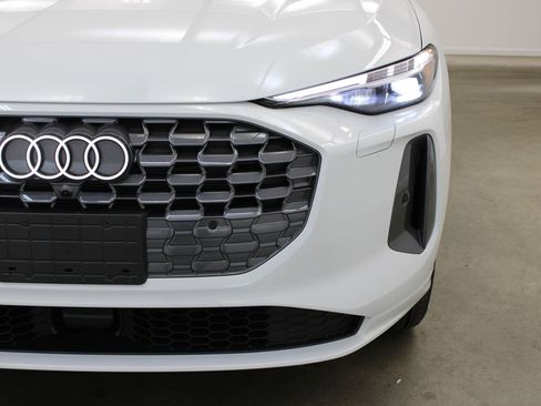 New 2025 Audi Q5 Premium Plus image 7