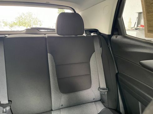 Used 2025 Chevrolet TrailBlazer LT image 37