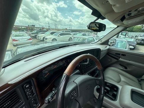 Used 2007 Chevrolet Silverado 1500 LT w/ Onstar Plus Package image 15