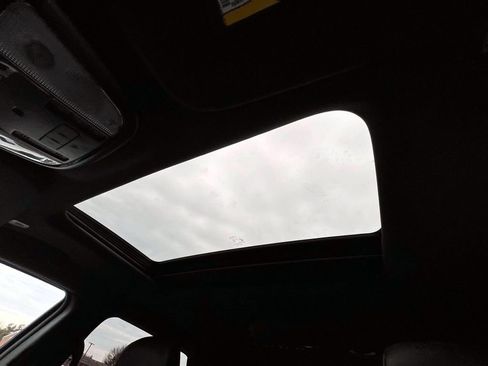 Certified 2025 Dodge Durango GT image 30