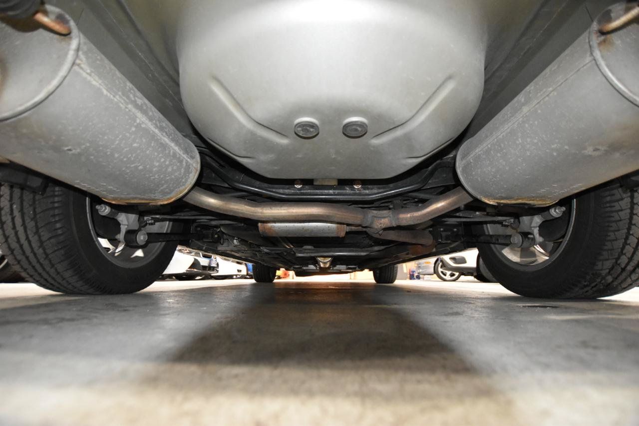 Used 2007 Buick LaCrosse CXS FWD image 40