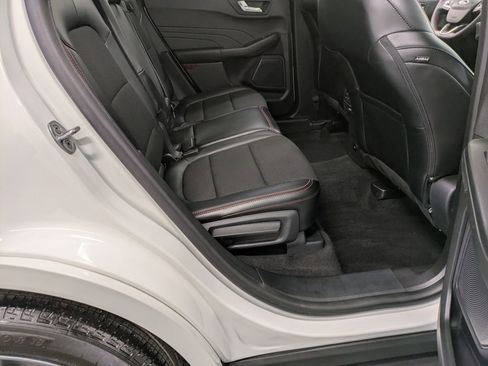 Used 2024 Ford Escape ST-Line w/ Tech Pack #1 AWD/4WD image 27
