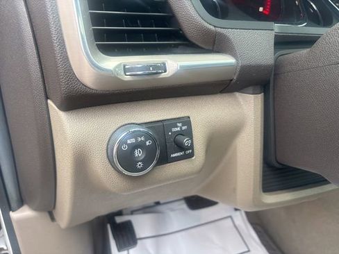 Used 2016 GMC Acadia Denali AWD/4WD image 12