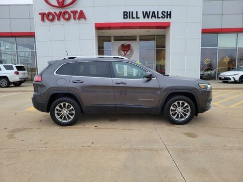 Used 2019 Jeep Cherokee Latitude Plus w/ Cold Weather Group image 4