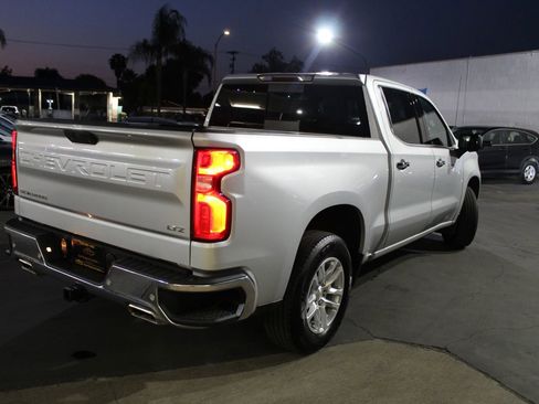Used 2019 Chevrolet Silverado 1500 LTZ w/ LTZ Plus Package AWD/4WD image 5
