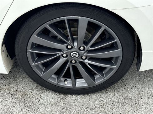 Used 2019 Nissan Maxima Platinum w/ Reserve Package image 46