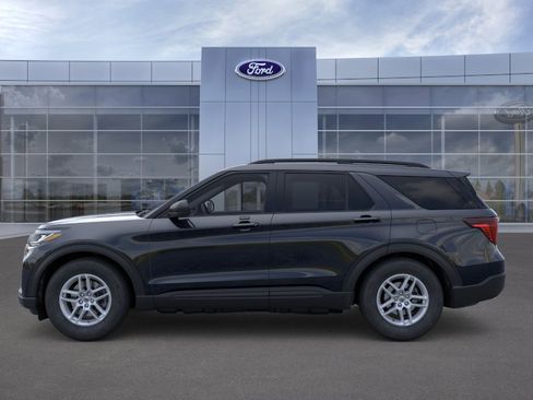 New 2026 Ford Explorer Active w/ Active Comfort Package RWD image 3