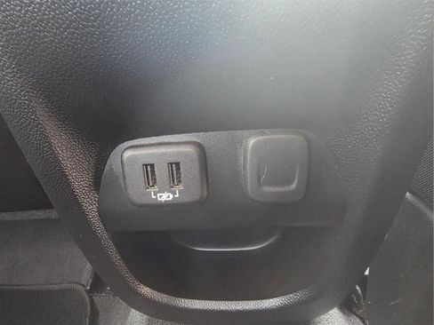 Used 2022 GMC Canyon Elevation w/ Elevation Premium Package image 18