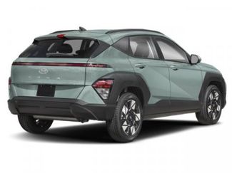 Used 2025 Hyundai Kona SEL video 2