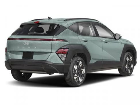 Used 2025 Hyundai Kona SEL image 2