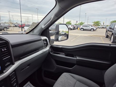 Certified 2022 Ford F150 XLT w/ Equipment Group 302A High AWD/4WD image 11