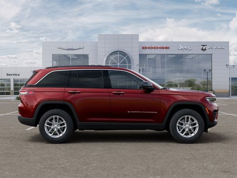 New 2025 Jeep Grand Cherokee Laredo X w/ Luxury Tech Group I AWD/4WD image 37