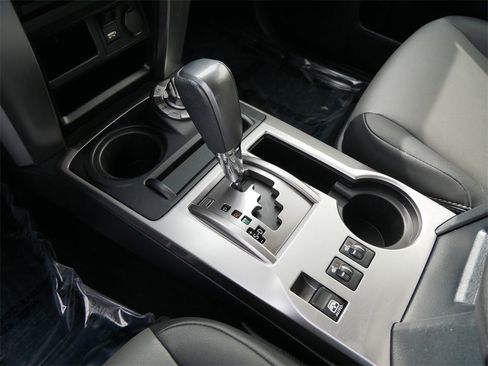 Certified 2024 Toyota 4Runner SR5 Premium image 17