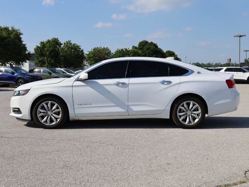 Used 2018 Chevrolet Impala LT FWD image 8