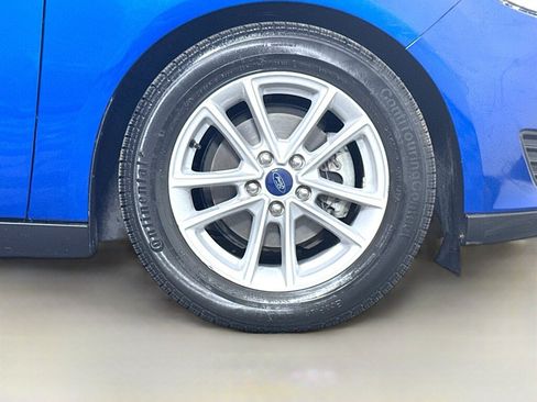 Used 2018 Ford Focus SE FWD image 35