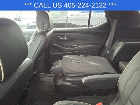 Used 2023 Chevrolet Traverse Premier w/ Redline Edition image 26