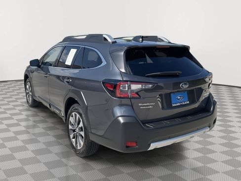 Used 2025 Subaru Outback Touring XT AWD/4WD image 13