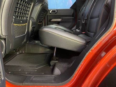 Used 2023 Ford Bronco Badlands AWD/4WD image 33