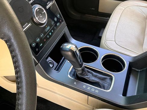 Used 2019 Ford Flex Limited w/ Equipment Group 303A AWD/4WD image 15
