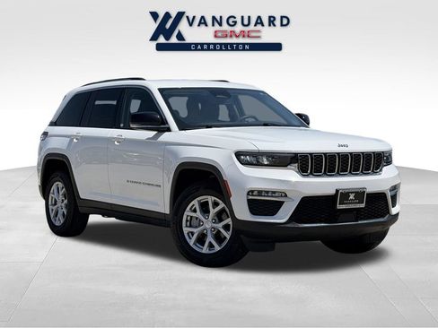Used 2023 Jeep Grand Cherokee Limited AWD/4WD image 1