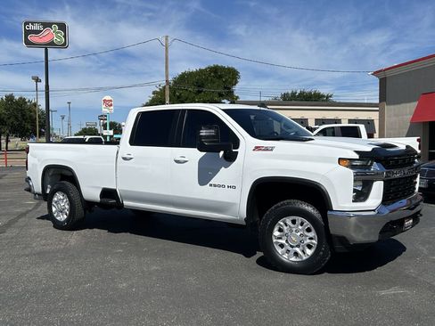 Used 2023 Chevrolet Silverado 2500 LT image 22