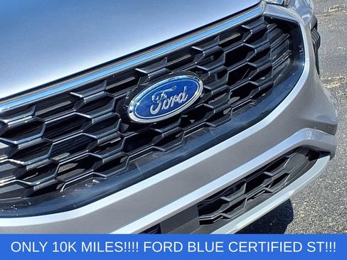 Certified 2024 Ford Escape ST-Line w/ Tech Pack #1 AWD/4WD image 32