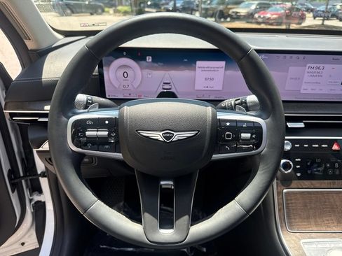 Used 2025 Genesis GV80 3.5T Advanced AWD/4WD image 16
