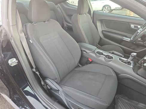 Used 2021 Ford Mustang GT RWD image 23