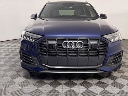 Used 2020 Audi Q7 3.0T Prestige AWD/4WD image 2