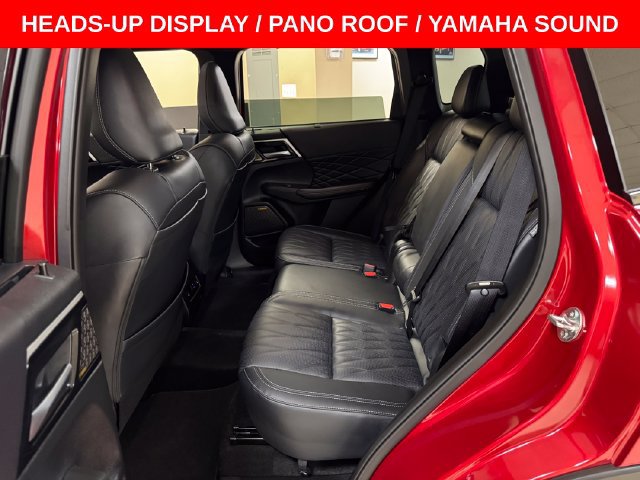 Used 2026 Mitsubishi Outlander SEL FWD image 23