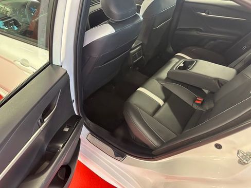 Certified 2025 Toyota Camry SE image 14
