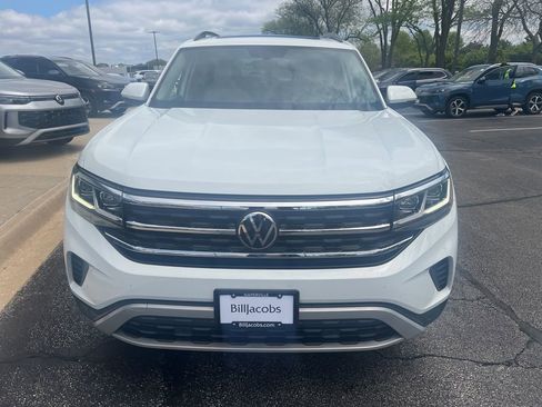 Used 2023 Volkswagen Atlas SE w/ Panoramic Sunroof Package AWD/4WD image 9