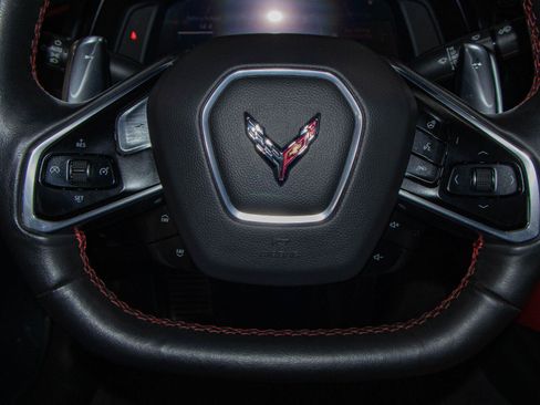 Used 2020 Chevrolet Corvette Stingray Preferred Cpe w/ 2LT Preferred Equipment Group RWD image 10