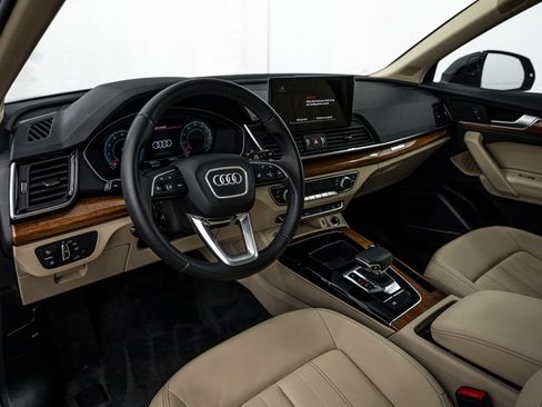 Certified 2023 Audi Q5 2.0T Premium Plus w/ Premium Plus Package AWD/4WD image 10