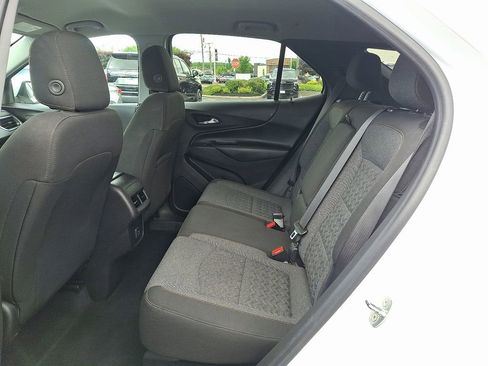 Certified 2022 Chevrolet Equinox LT FWD image 10
