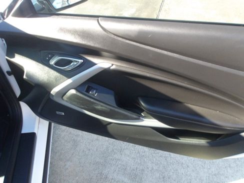 Used 2017 Chevrolet Camaro LT w/ Redline Edition image 7