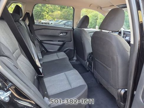 Used 2025 Nissan Rogue SV FWD image 14