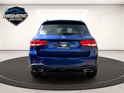 Used 2018 Mercedes-Benz GLC 300 4MATIC w/ AMG Line image 5