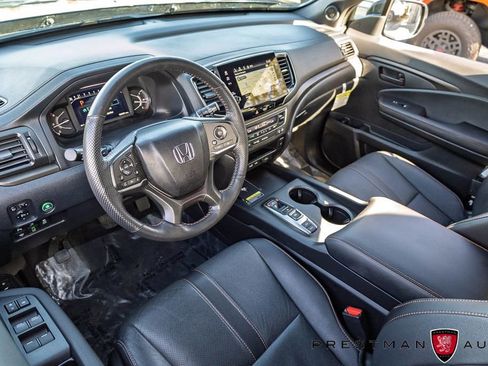 Used 2024 Honda Passport TrailSport image 21