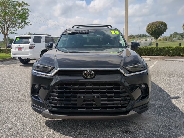 Certified 2024 Toyota Grand Highlander AWD Hybrid image 9