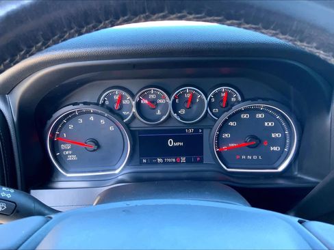 Used 2019 Chevrolet Silverado 1500 LT w/ All-Star Edition image 24