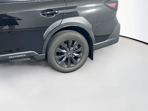 Used 2023 Subaru Outback Onyx Edition image 31