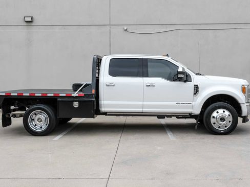 Used 2019 Ford F450 King Ranch w/ King Ranch Ultimate Package AWD/4WD image 8