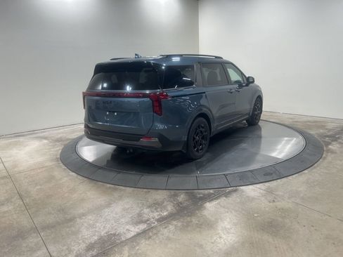 New 2026 Kia Carnival SX w/ SX Dark Edition Package image 5