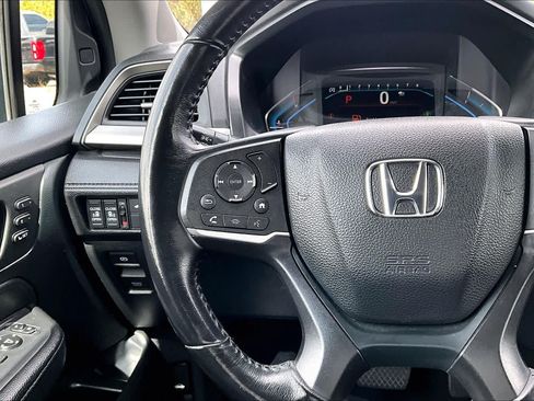 Used 2024 Honda Odyssey EX-L image 23