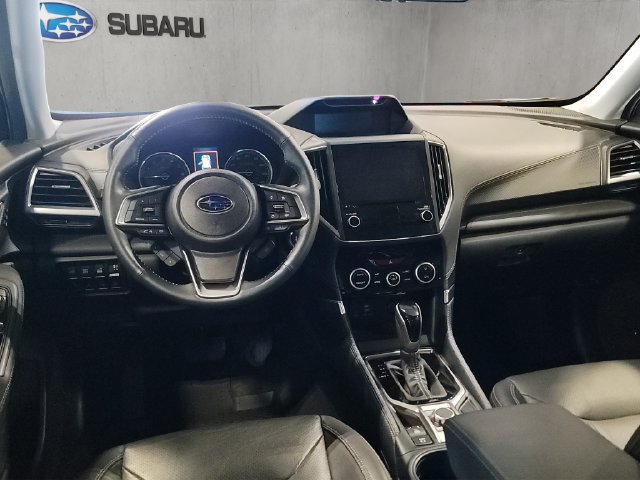 Used 2023 Subaru Forester Touring AWD/4WD image 2