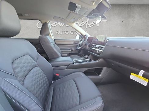 New 2026 Nissan Pathfinder SV FWD image 24