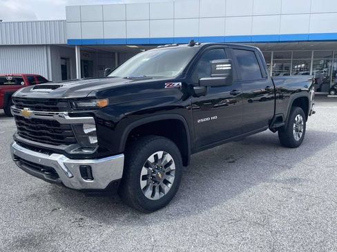 New 2026 Chevrolet Silverado 2500 LT w/ All Star Edition AWD/4WD image 7